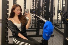 惠东我是一名瑜伽锻练外加兼职模特(我是一名瑜伽锻练外加兼职模特小说)