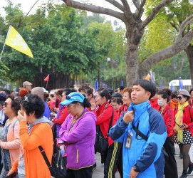 惠东私人伴游是什么 杭州一女大学生出租自己做陪游 每天收费千元