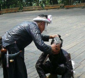 惠东欲带老伴游遍中国(带着老伴去旅游)