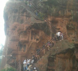 惠东乐山旅游攻略(乐山旅游攻略自由行路线推荐)