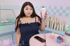 惠东胖模(胖模特穿衣搭配图片)