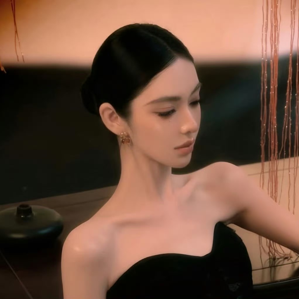 惠东伴游女生 | Emily的资料